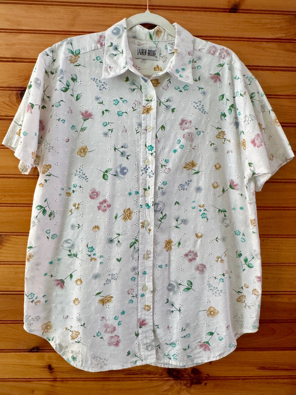 Lauren Brooke Floral Eyelet Cotton Button Shirt White M Cottagecore Embroidered